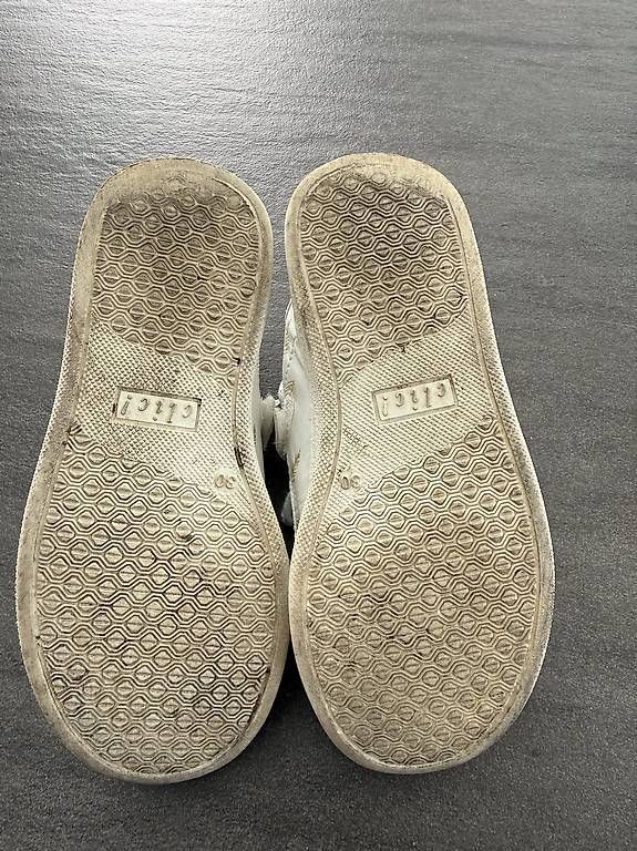 Scarpe per ragazze: Schuhe Grösse 30, Mädchen – Usato da Pfäffikon ZH venduto da ste_dd2v 3