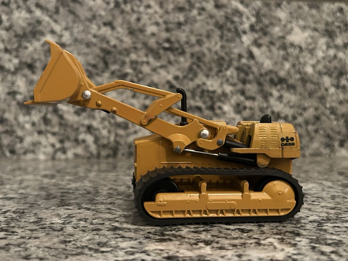 Komatsu Modellbausätze & Standmodelle: Komatsu Trax , 1:50 , Shinsei – Gebraucht aus Horw von Tigercat635 3