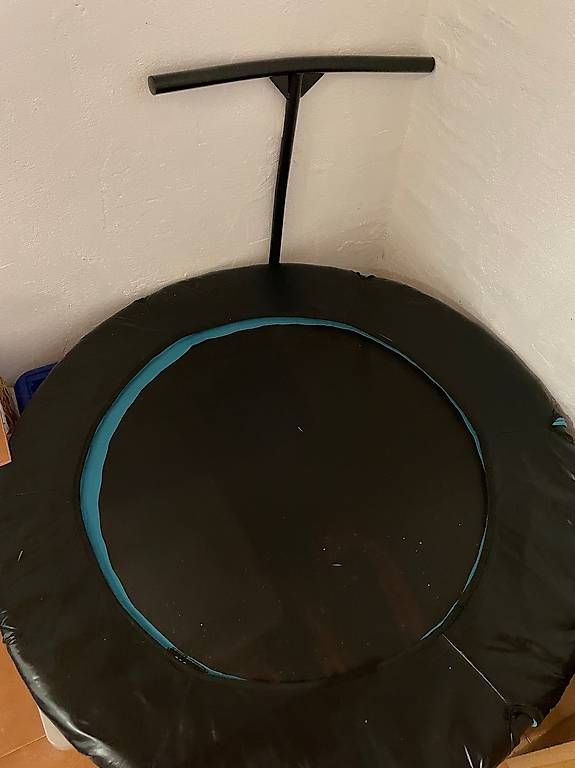 Trampoline: Trampolin – Gebraucht aus Belp von Fabuloso0