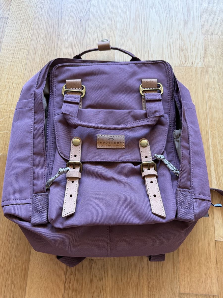 Zaini: Doughnut Macaroon Eco Range backpack - plum – Nuovo (secondo la descrizione) da Belp venduto da silverlight88