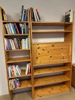 Büchergestell+Gestell 2 für eins!