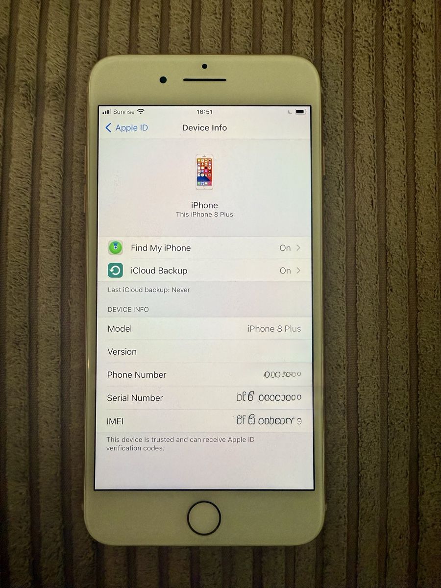Apple Telefoni cellulari / Smartphones: Apple iPhone 8 Plus - 256GB - Gold - Excellent Condition – Usato da Crans VD venduto da jes_8r92 2