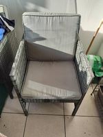 Zwei Garten- / Balkonstühle mit Sitz- und Rückenkissen
