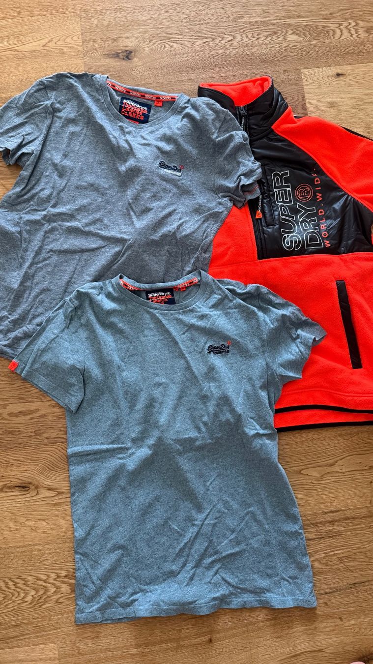 Superdry Pullover & Sweatshirts: Superdry Pullover orange size M + 2 shirts – Gebraucht aus Boswil von hey.itsme