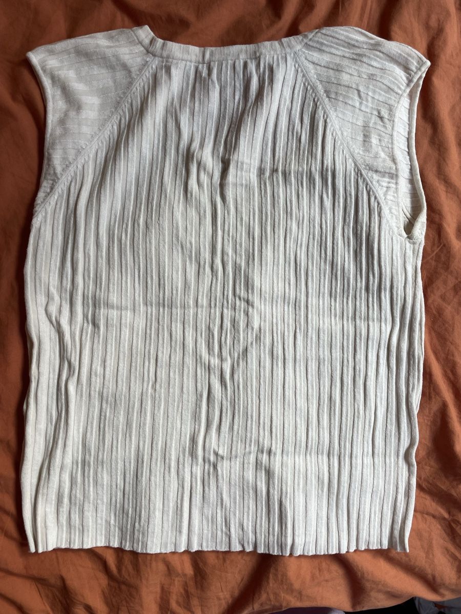 Top: Top, Rippstrick, weiss écru, Gr. S-XL – Usato da Zürich venduto da Carlajimena 3