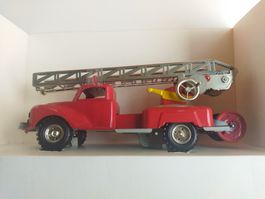 Feuerwehrauto Replica von GAMA 1/16 aus Blech, Fabrikneu