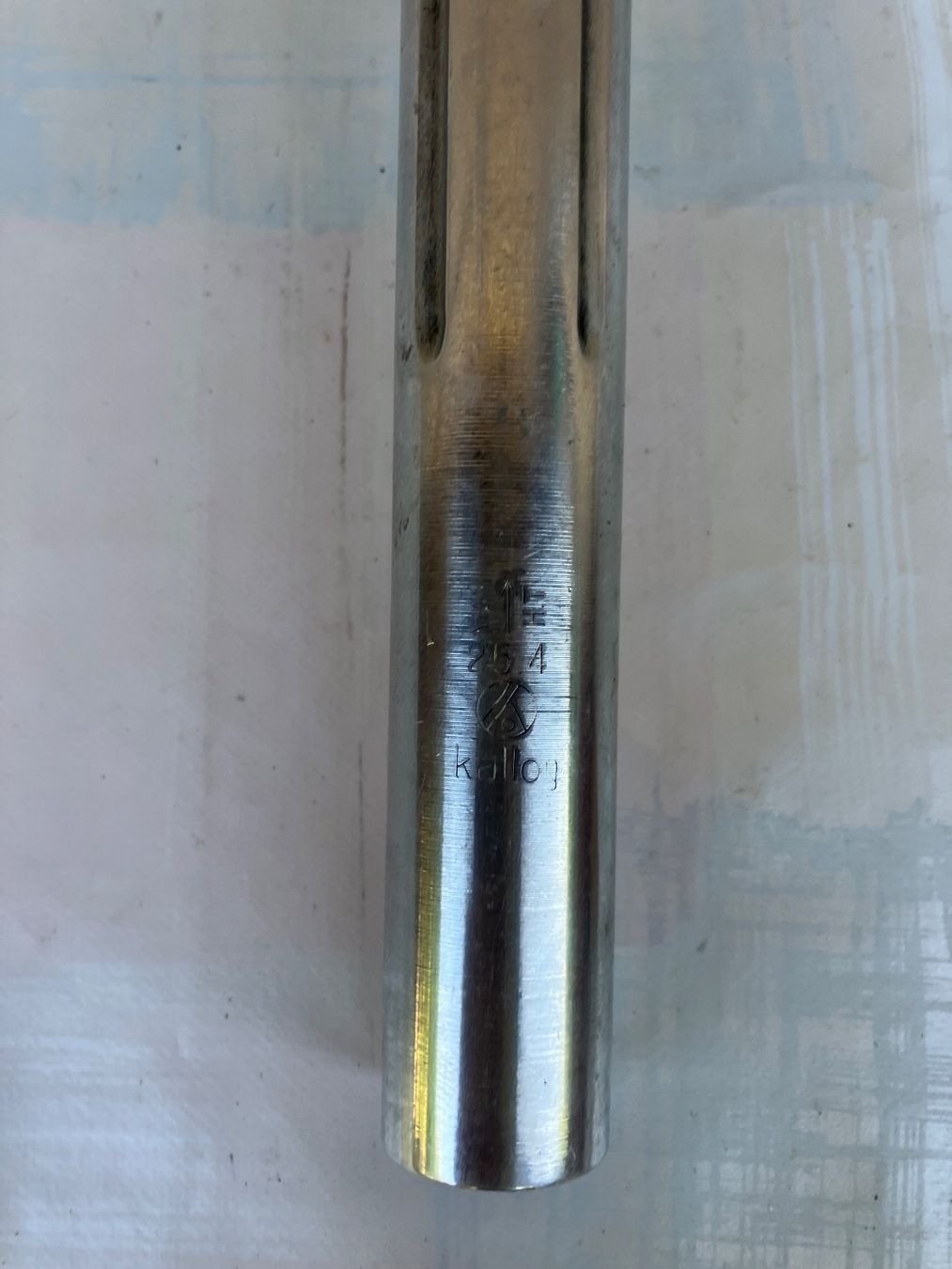 Pièces détachées: Sattelstütze Kalloy, 25.4mm – D'occasion à Trimbach par cendira 6