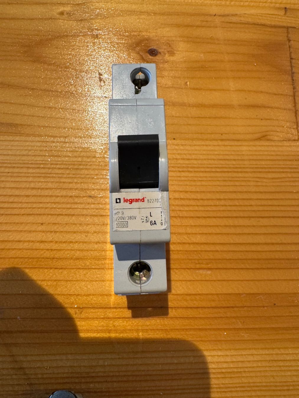 Legrand Interruttori: Leitungsschutzschalter L6A Legrand – Usato da Arisdorf venduto da imbeck