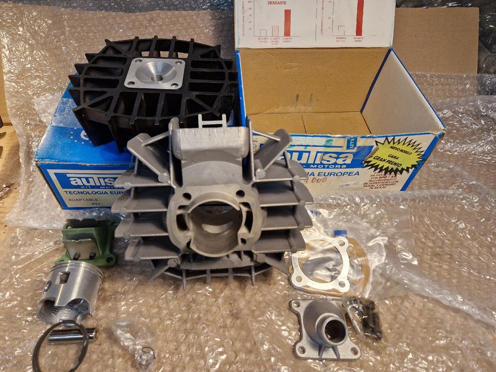Gruppo ottico Faro Fanale Anteriore Bianco senza Portalampada per VESPA PX 125 T5 POLE POSITION