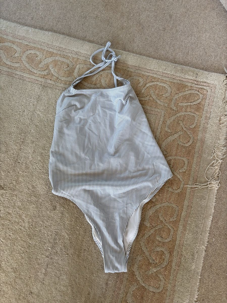 H&M Maillots de bain & Bikinis: Badeanzug  – Neuf (Voir description) à Eggersriet par car_w5cl