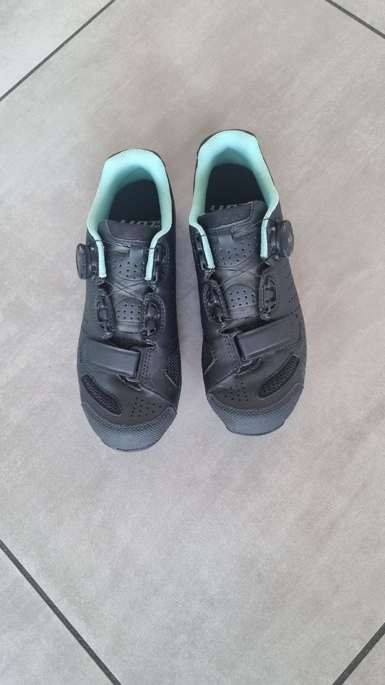 Scott Chaussures femmes: Scarpe ciclismo Scott Comp  – D'occasion à Biasca par Siosmart