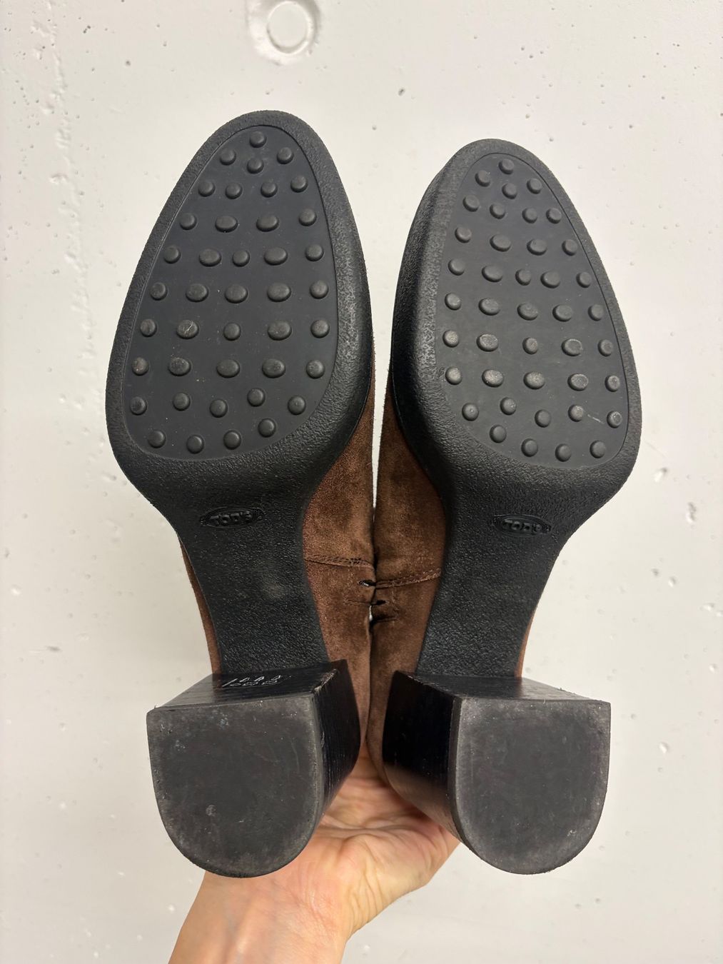Tod'S Scarpe da donna: Tod's Stiefeletten Gr. 39 / 38.5 Braun Wildleder – Nuovo (secondo la descrizione) da Regensdorf venduto da secondchancefashion 5
