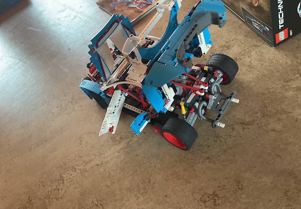 Spielzeuge: Lego Technic – Gebraucht aus Schöftland von Triistann 3