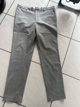 H&M Stoffhose grau weiss gestreift Gr. 36