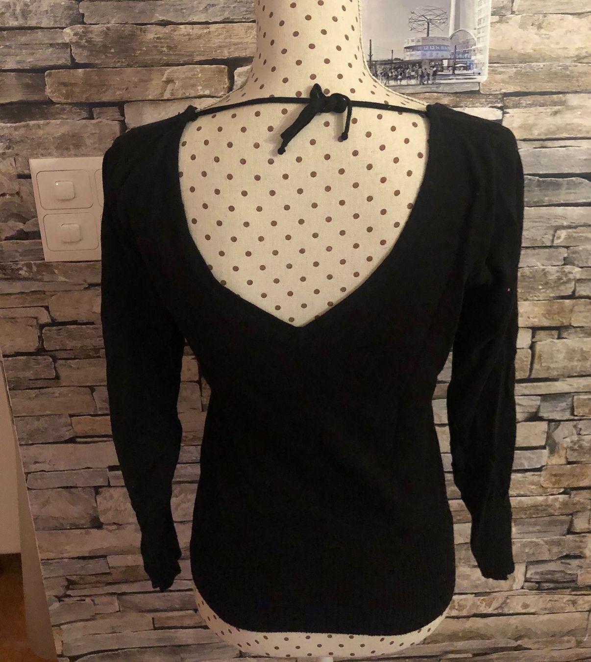 Pulls & Sweat-shirts: Pullover V Ausschnitt Gr. 38 – D'occasion à Wettingen par Hasta80 2