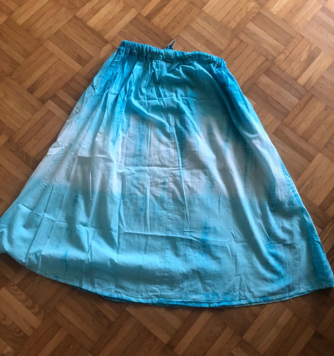 Kleider & Röcke: Mädchen Batik Jupe, Gr. 140 – Gebraucht aus Adliswil von Myxin 1