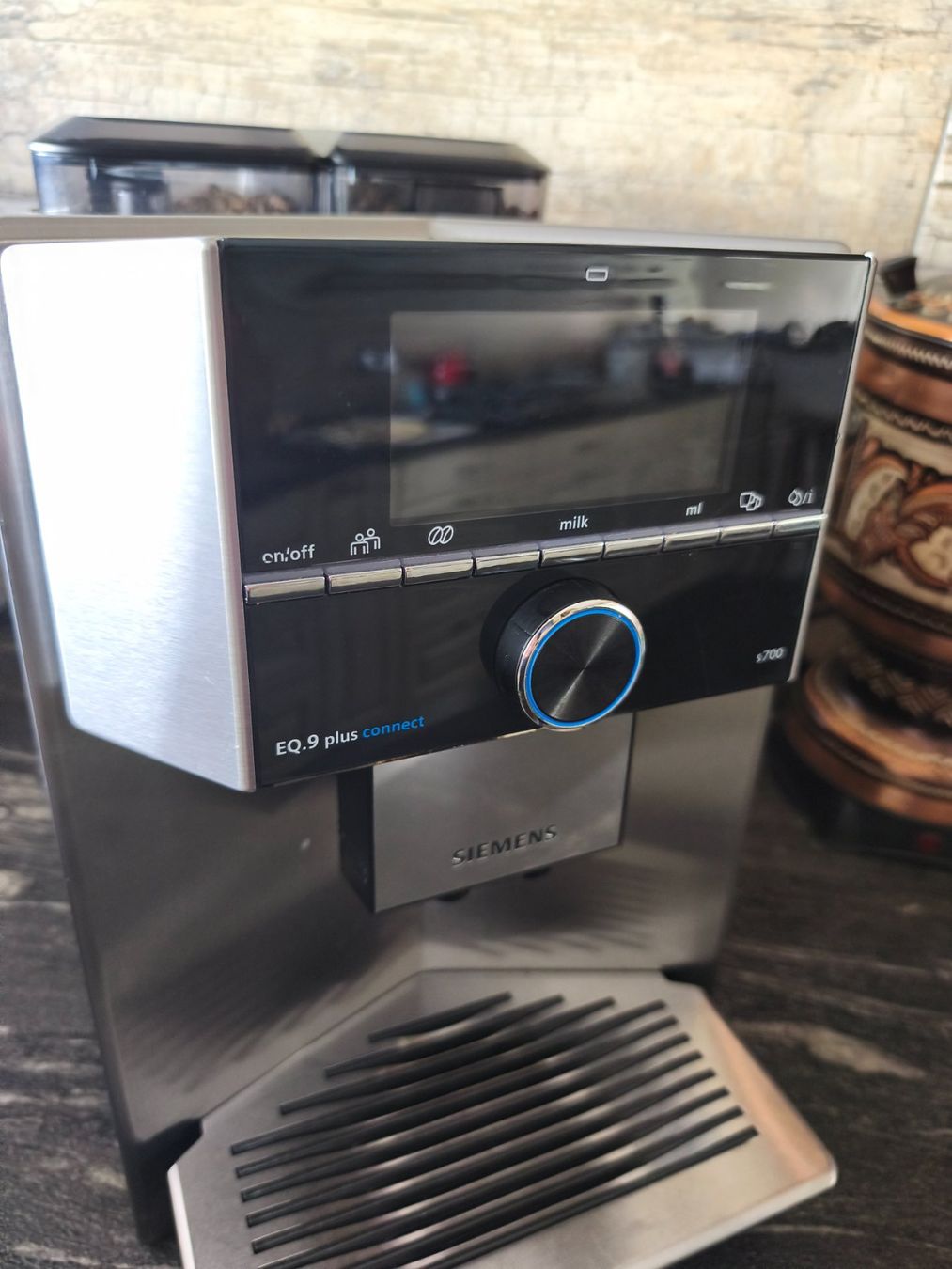 Siemens Macchine per caffè & Macchine per espresso: SIEMENS EQ.9 plus connect Kaffeevollautomat – Usato da Rubigen venduto da HEIDA_82 5