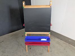 Kindertafel aus Holz – Zweiseitig Whiteboard & Kreide