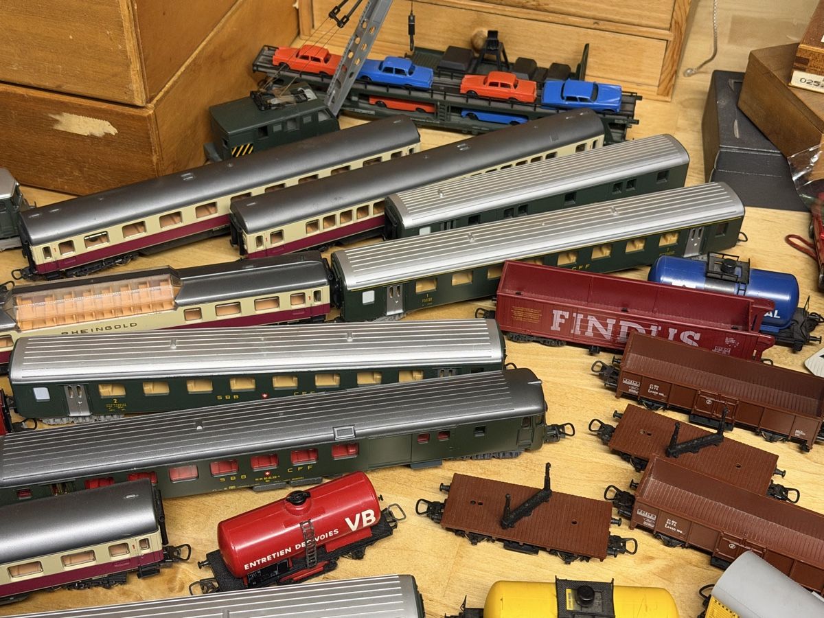 Lima Modelleisenbahnen: Lima Trains Locomotive Lot  – Gebraucht aus bassecourt von LiN2004 4