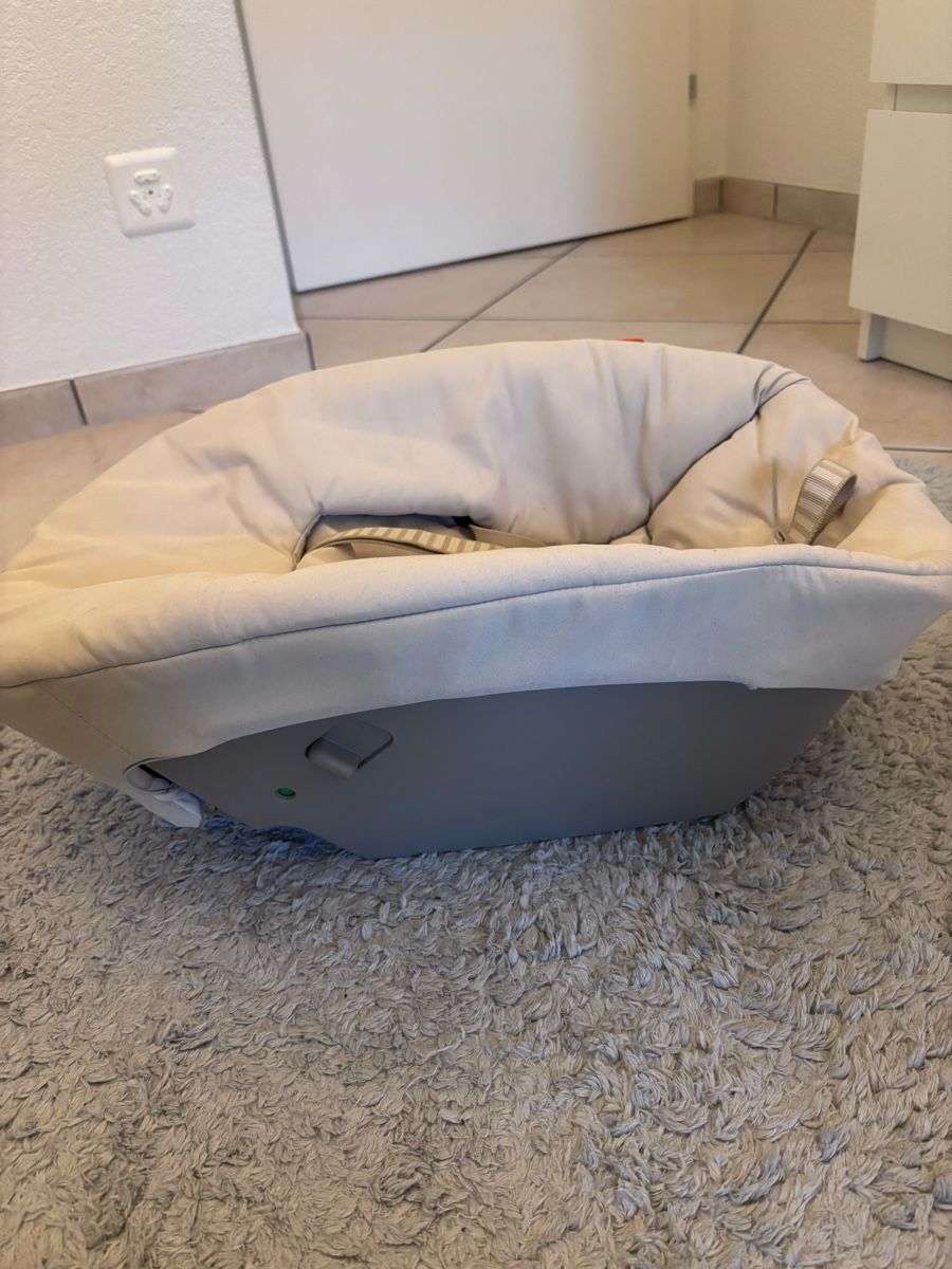 Stokke Chaises hautes: Stokke Newborn Schale – D'occasion à Effretikon par ramona_w 1