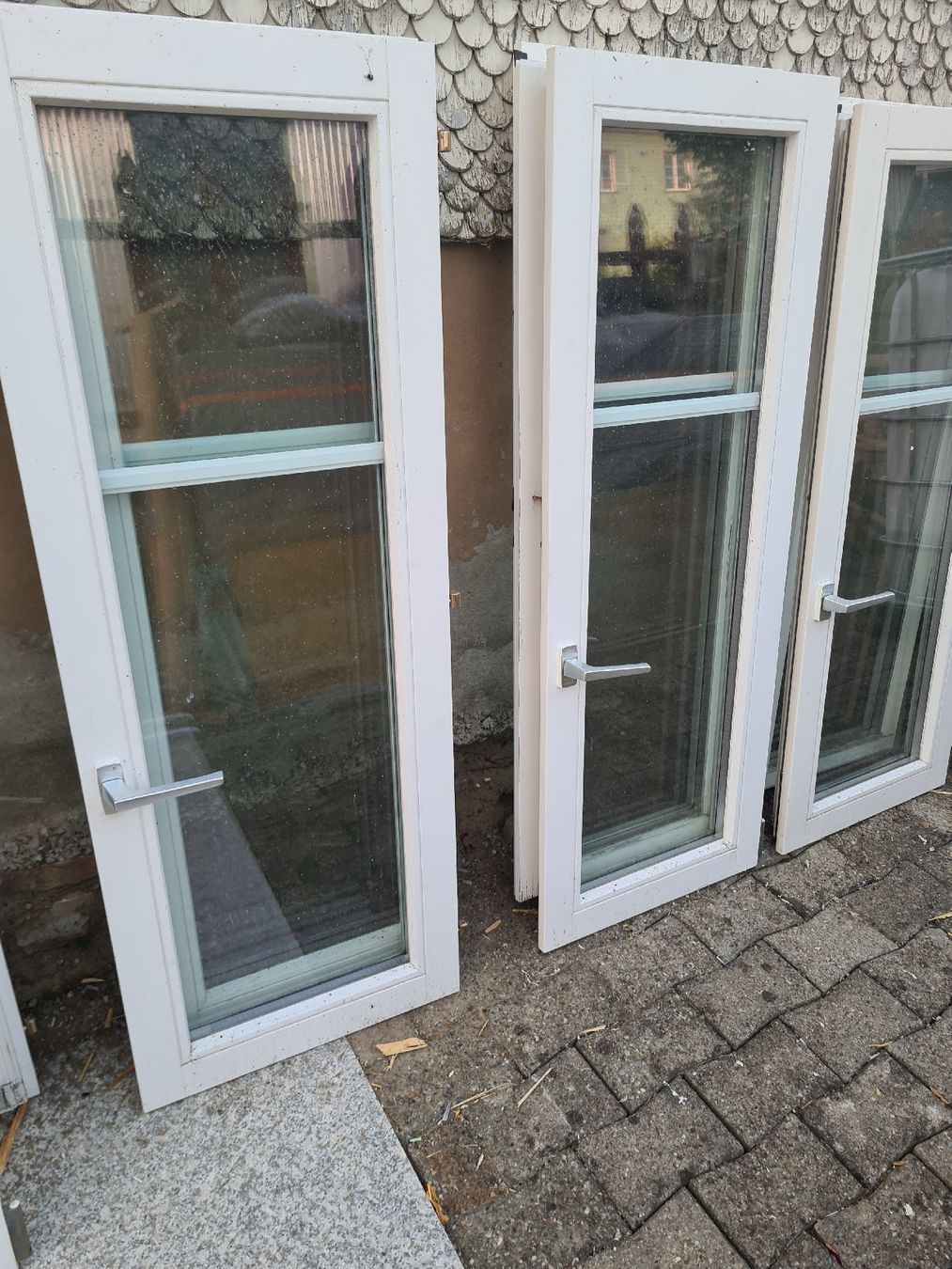 Fenêtres: Fenster – D'occasion à Waldkirch par Hypertenuse 4