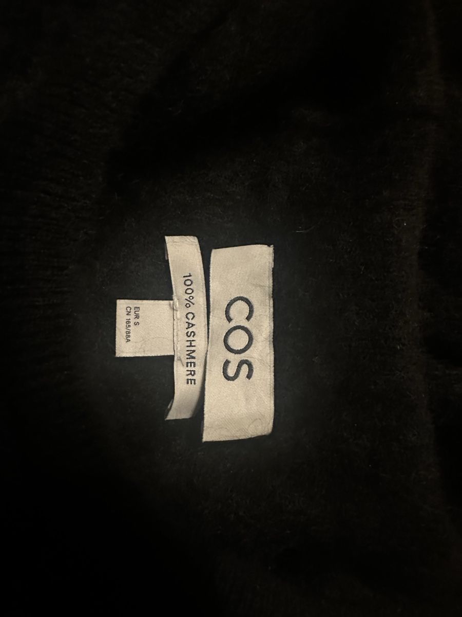 Cos Maglioni & Felpe: Kaschmir Kapuzenpullover von Cos. – Usato da Dornach venduto da bubussel 2