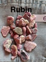 Rubin   Corundum   echte Rohsteine    unbehandelt natur