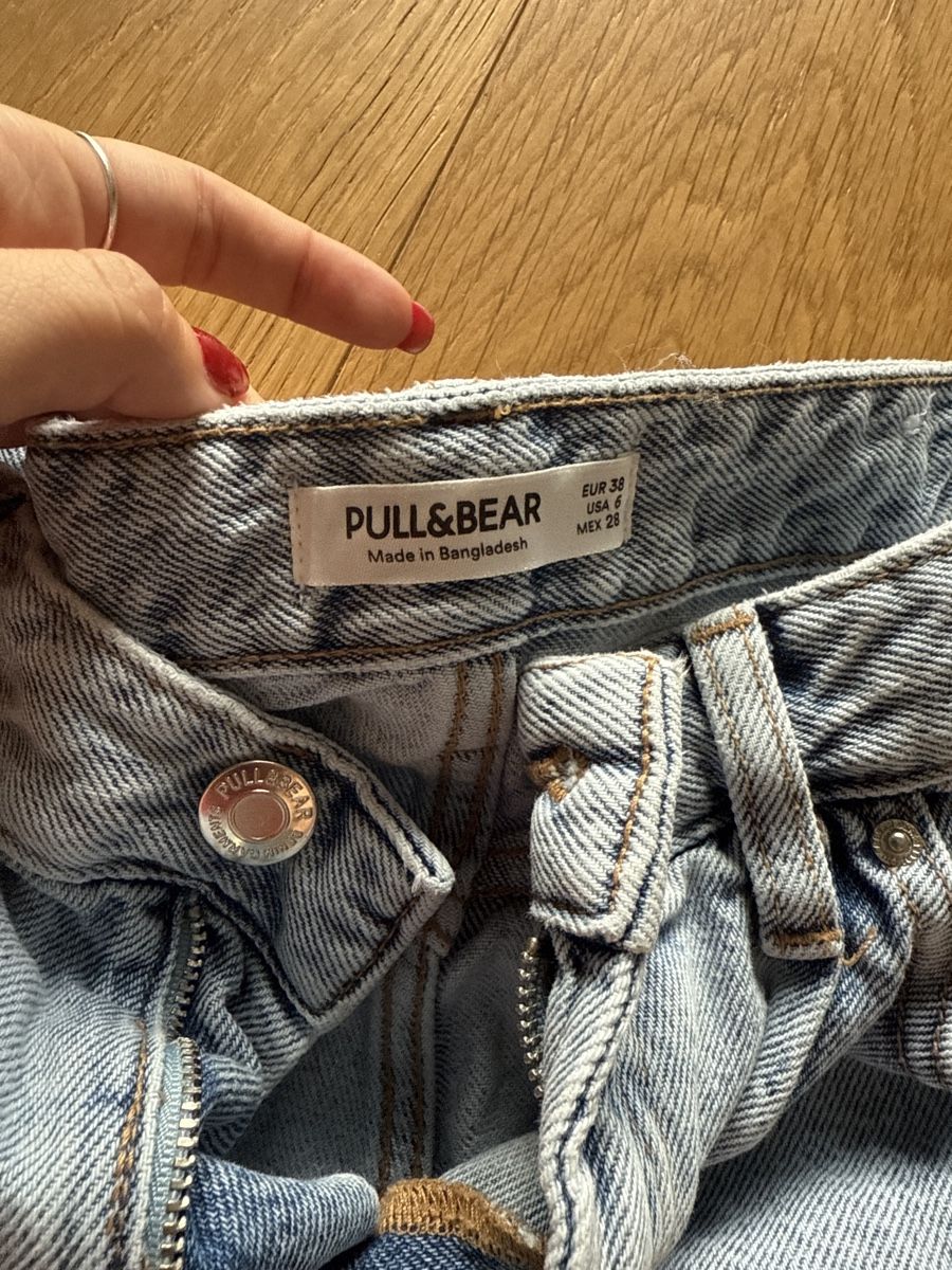 Pull&Bear Jeans: Pull and bear Denim Shorts - Size 38 – Nuovo (secondo la descrizione) da St-Gingolph venduto da Ynatka 1