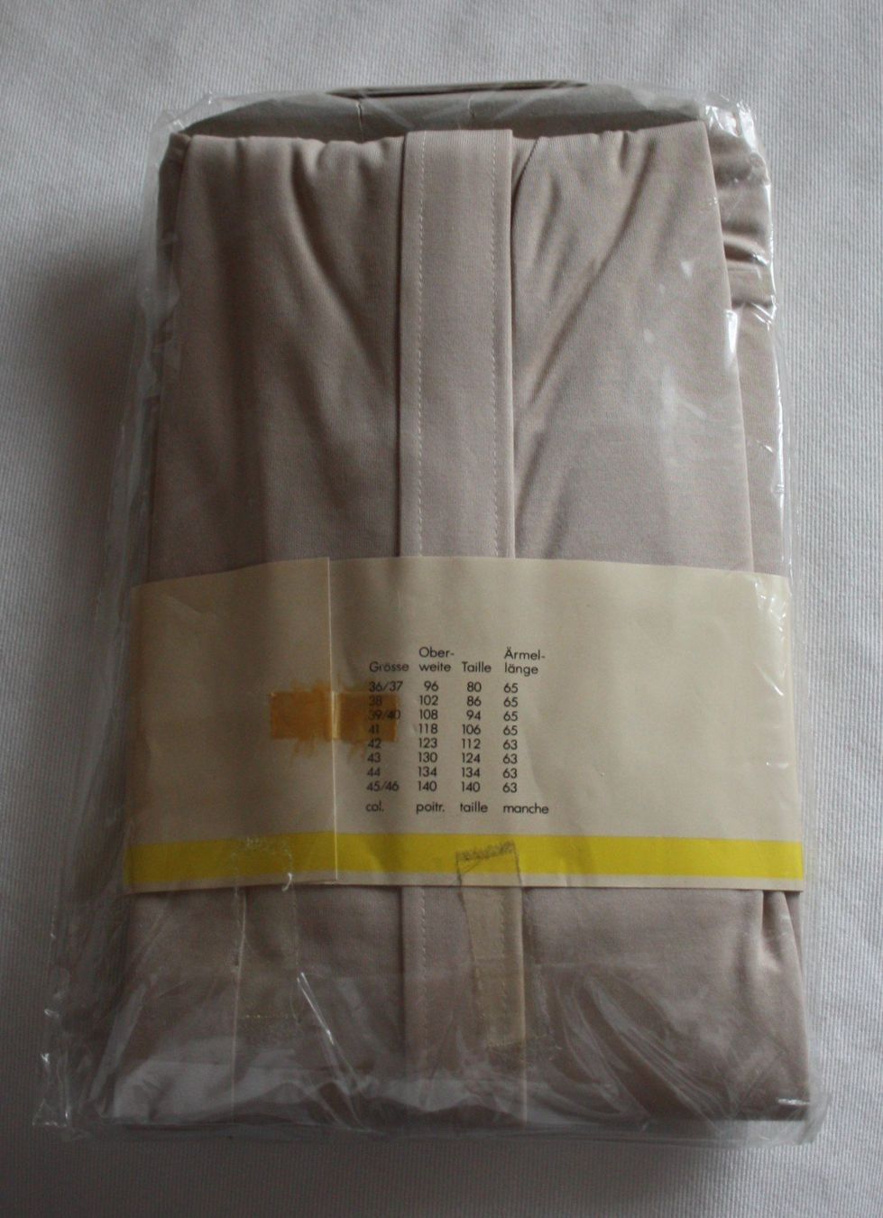 Hemden: Herrenhemd SORBAS mit RV beige Gr. 42 NEU – Neu und originalverpackt aus Flüelen von Diversicum-Vintage 4