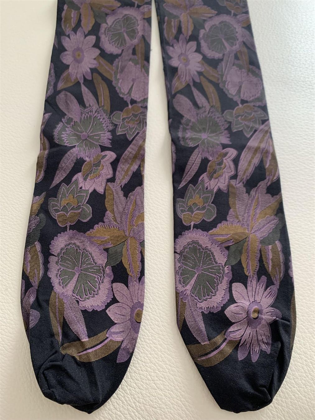 Calze & Collant: Strumpfhose mit Blumen Muster, Grösse S – Usato da Rikon im Tösstal venduto da Alpenmutz 2