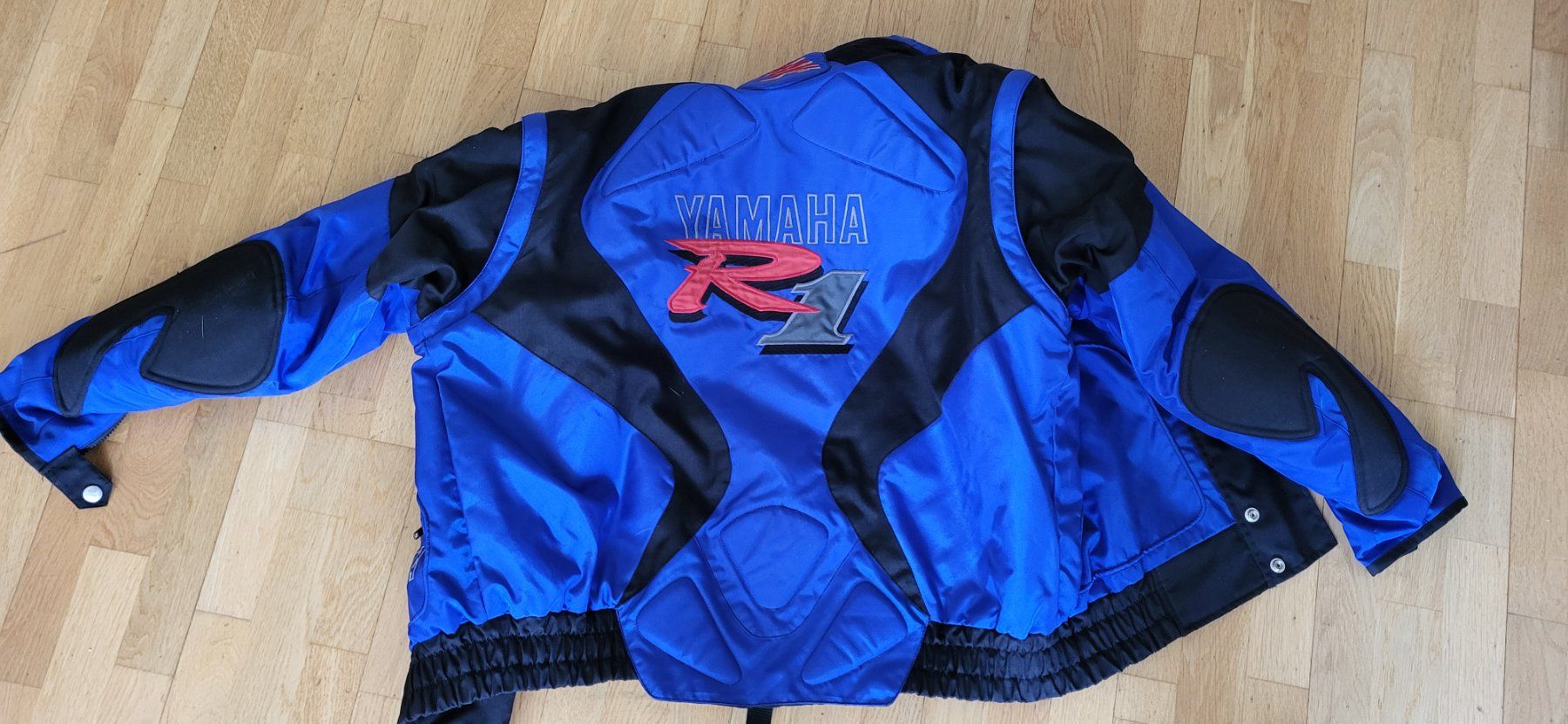Yamaha Giacche: Motorradjacke Yamaha Grösse L – Usato da Chur venduto da Chur125 2