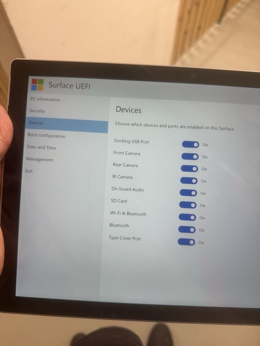 Microsoft Tablettes PC: Microsoft Surface Pro 1796 128GB   – D'occasion à Oensingen par aziri123 2