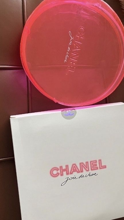 Chanel Borse da donna: Chanel Pink Avity Pouch – Nuovo e nell'imballaggio originale da Zürich venduto da beautystore
