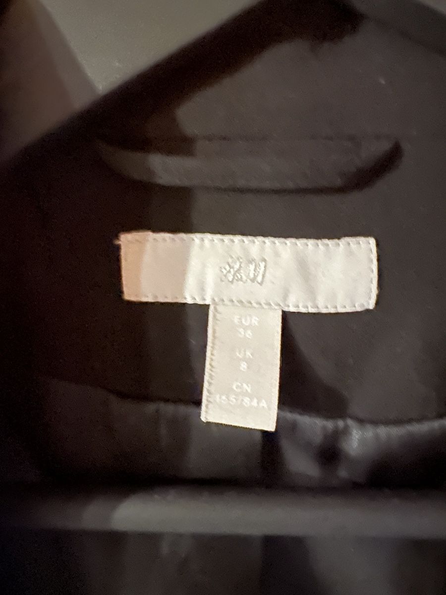 H&M Vestes: Damenblazer – D'occasion à Birmenstorf AG par hor_zdb9 1