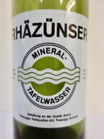 Flasche RHÄZÜNSER TAFELWASSER MINERALQUELLE PASSUGG RHÄZÜNS