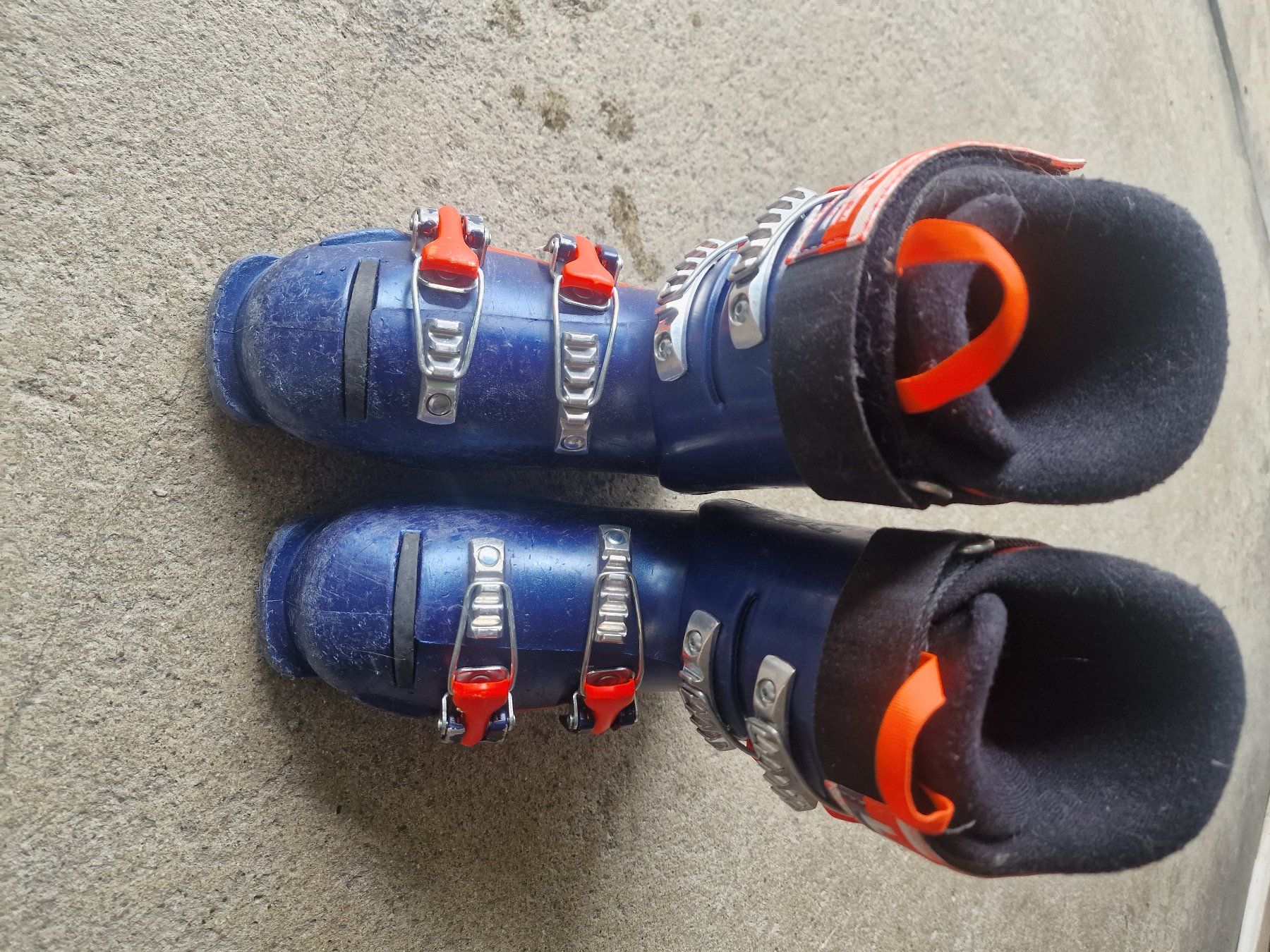 Lange Scarpe per ragazzi: Lange RSJ 50 Kinder-Skischuhe – Usato da Appenzell venduto da BreGol 2