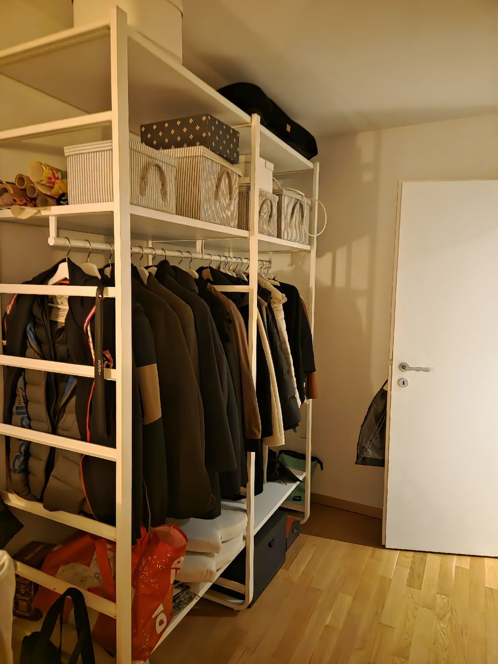 Ikea Garderobe: ELVARLI SCHRANKSYSTEM IKEA – Gebraucht aus Illnau von miracle13 1