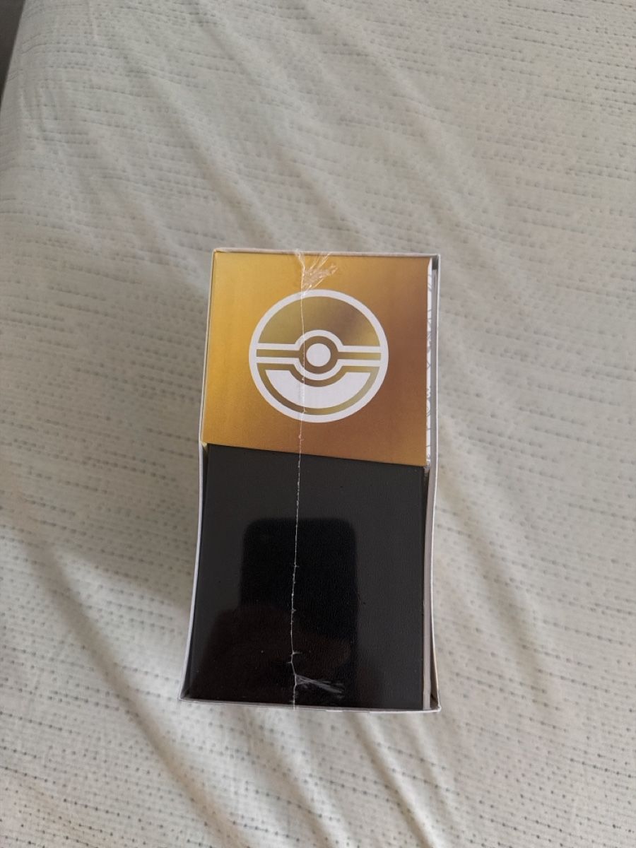 Pokémon Cartes à collectionner: ETB 30 ans FR🇫🇷 – Neuf avec emballage d'origine à Meyrin par lou_mf6j 1