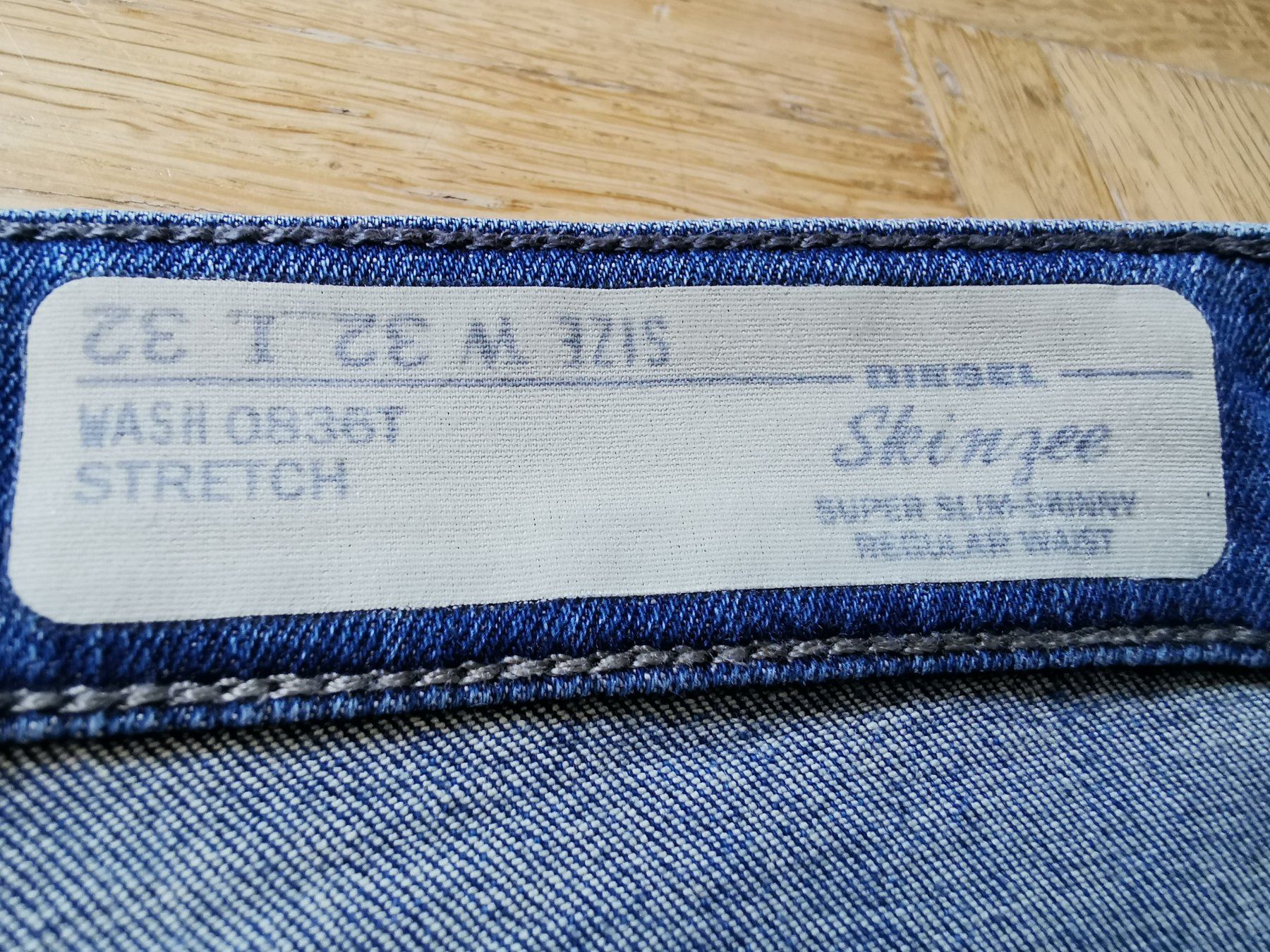 Diesel Jeans: Jeans Diesel Gr. 32/32 – Usato da Stäfa venduto da flamingo_17 4