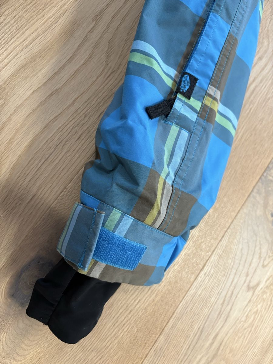 Vans Giacche: Vans - Snowboardjacke - Grösse L – Usato da Täuffelen venduto da Ashape 4
