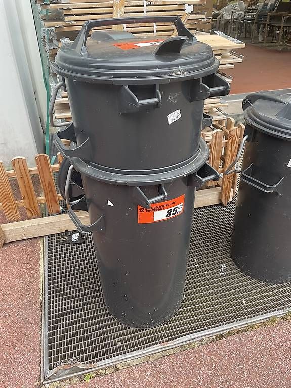 Pneumatici & Ruote complete: Mülleimer günstig Statt 85.50 nur 50 – Usato da Rudolfstetten venduto da Besimi555 1
