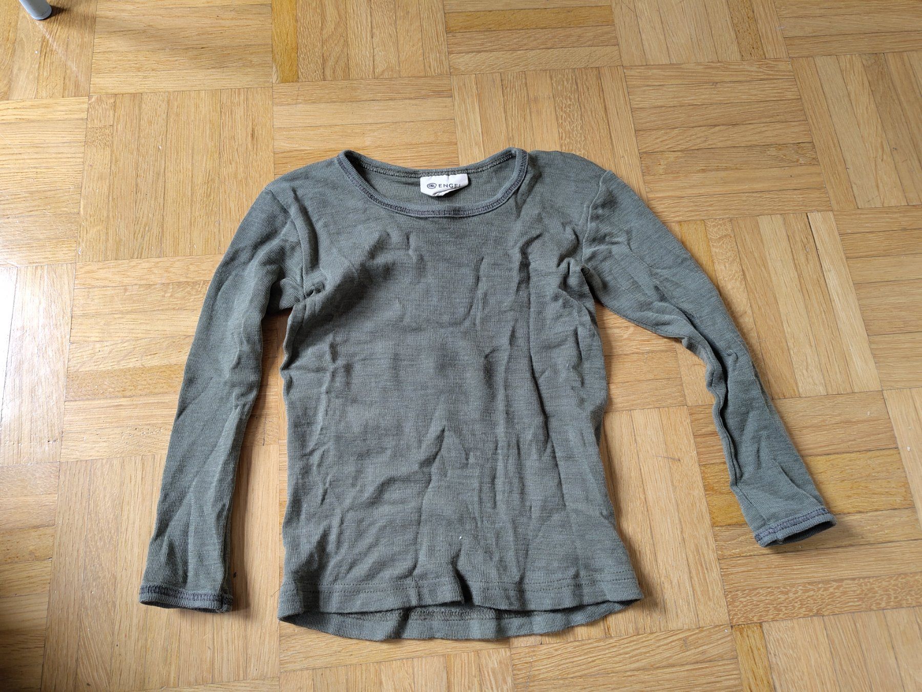 Biancheria intima: Engel Merinowollpullover olive 110/116 – Usato da Jona venduto da tschounaess