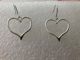 Hübscher silberfarbener Modeschmuck, Ohrhänger "Herz" , neu
