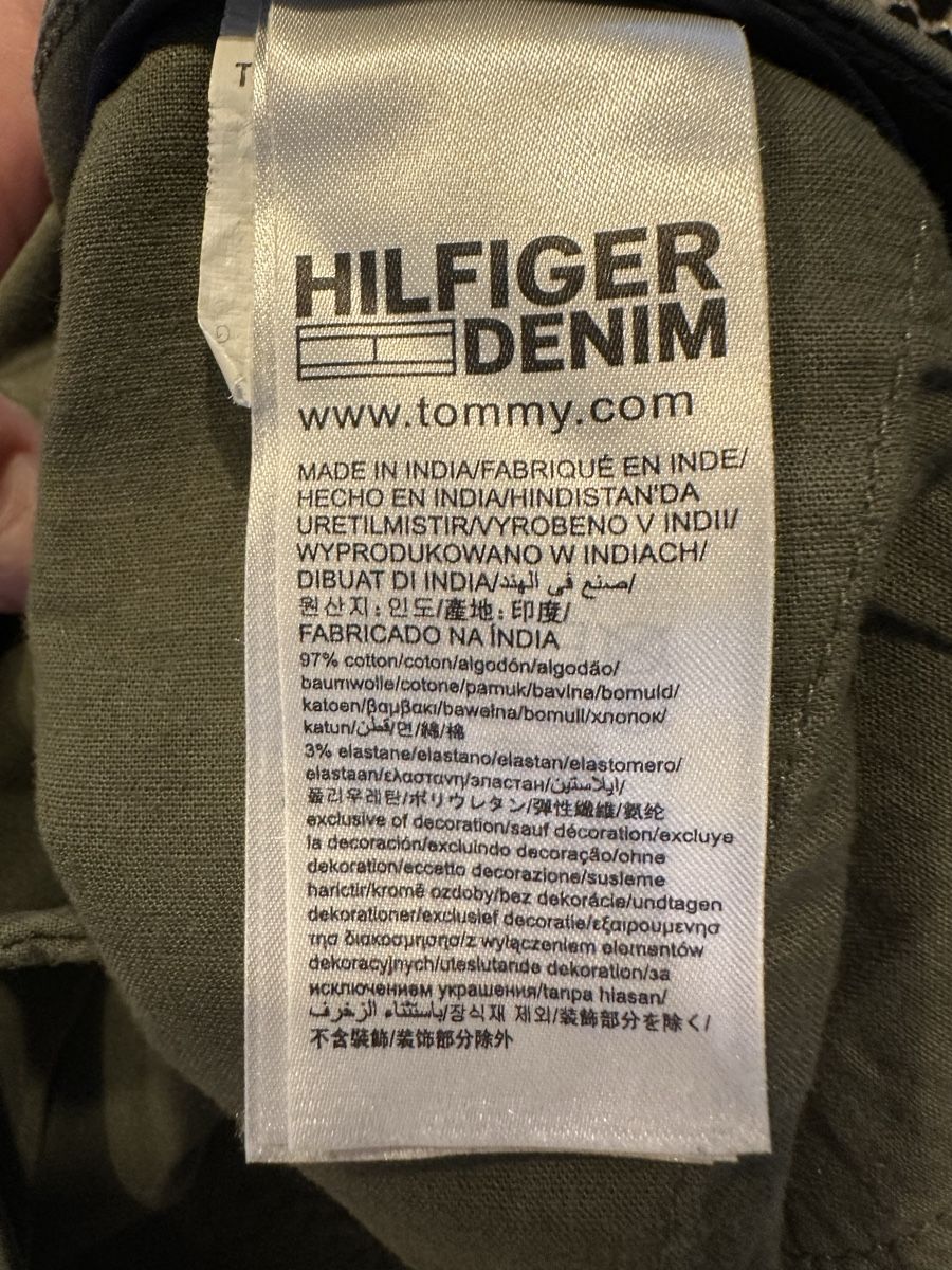 Tommy Hilfiger Pantaloni: Pantalon Tommy Hilfiger T38 – Usato da Enney venduto da pet_qd9b 4