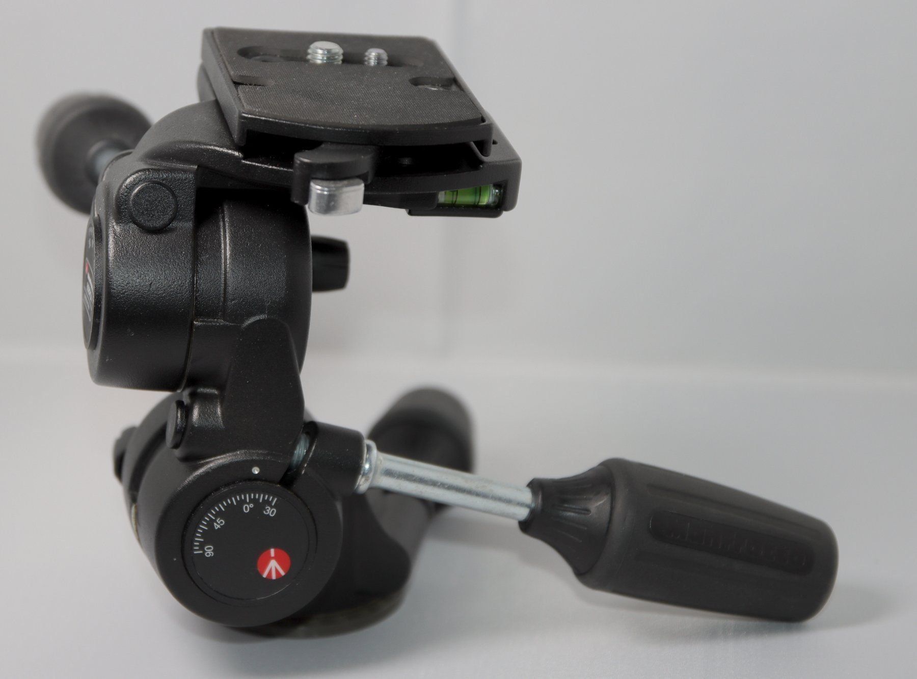 Manfrotto Treppiedi & Teste: Manfrotto 3-Wege-Neiger Typ:808RC4 – Usato da Rotkreuz venduto da Jolijos 1