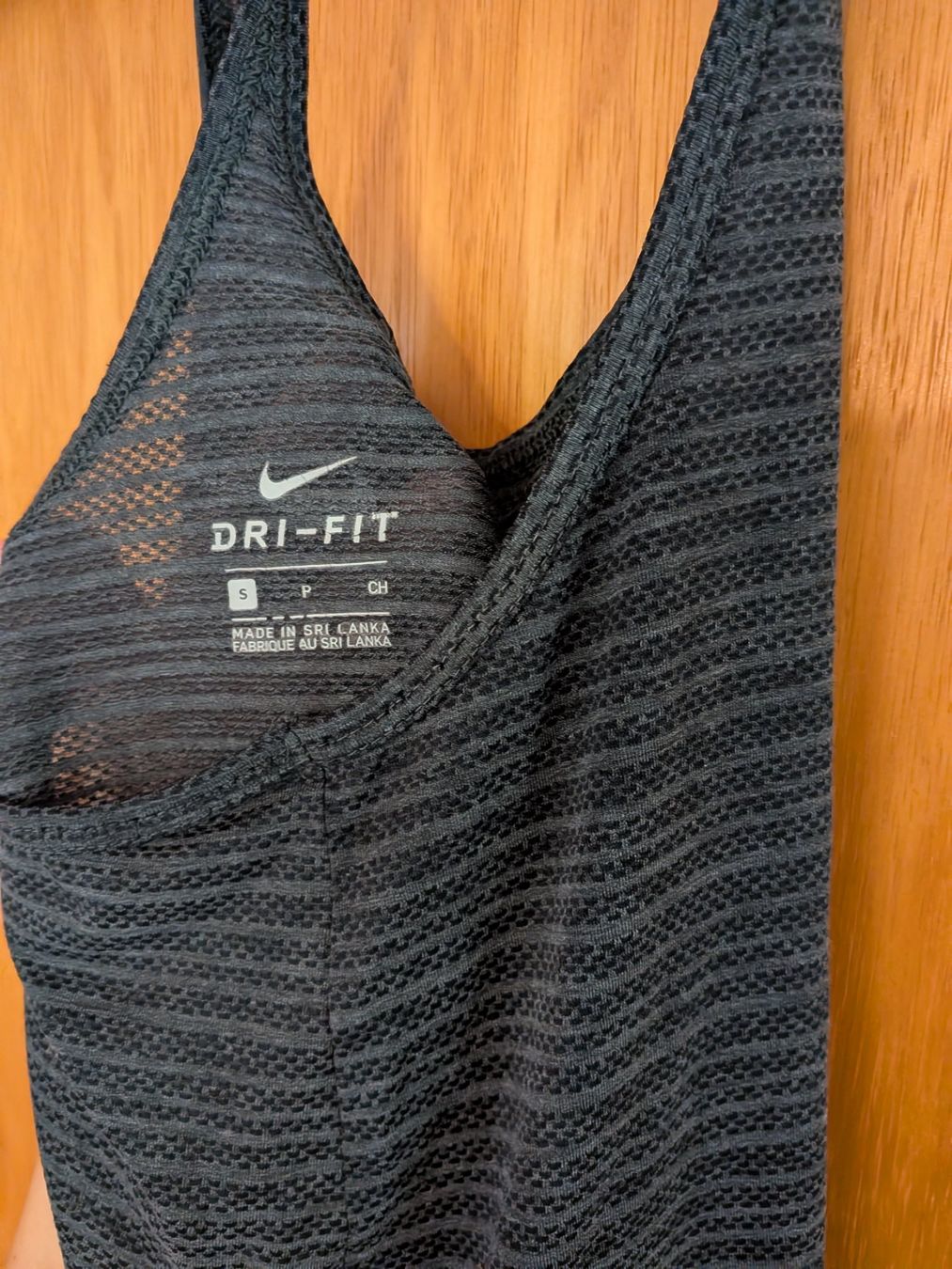 Nike Top: Nike Sport Tanktop – Usato da Winterthur venduto da sha_r2k2 2