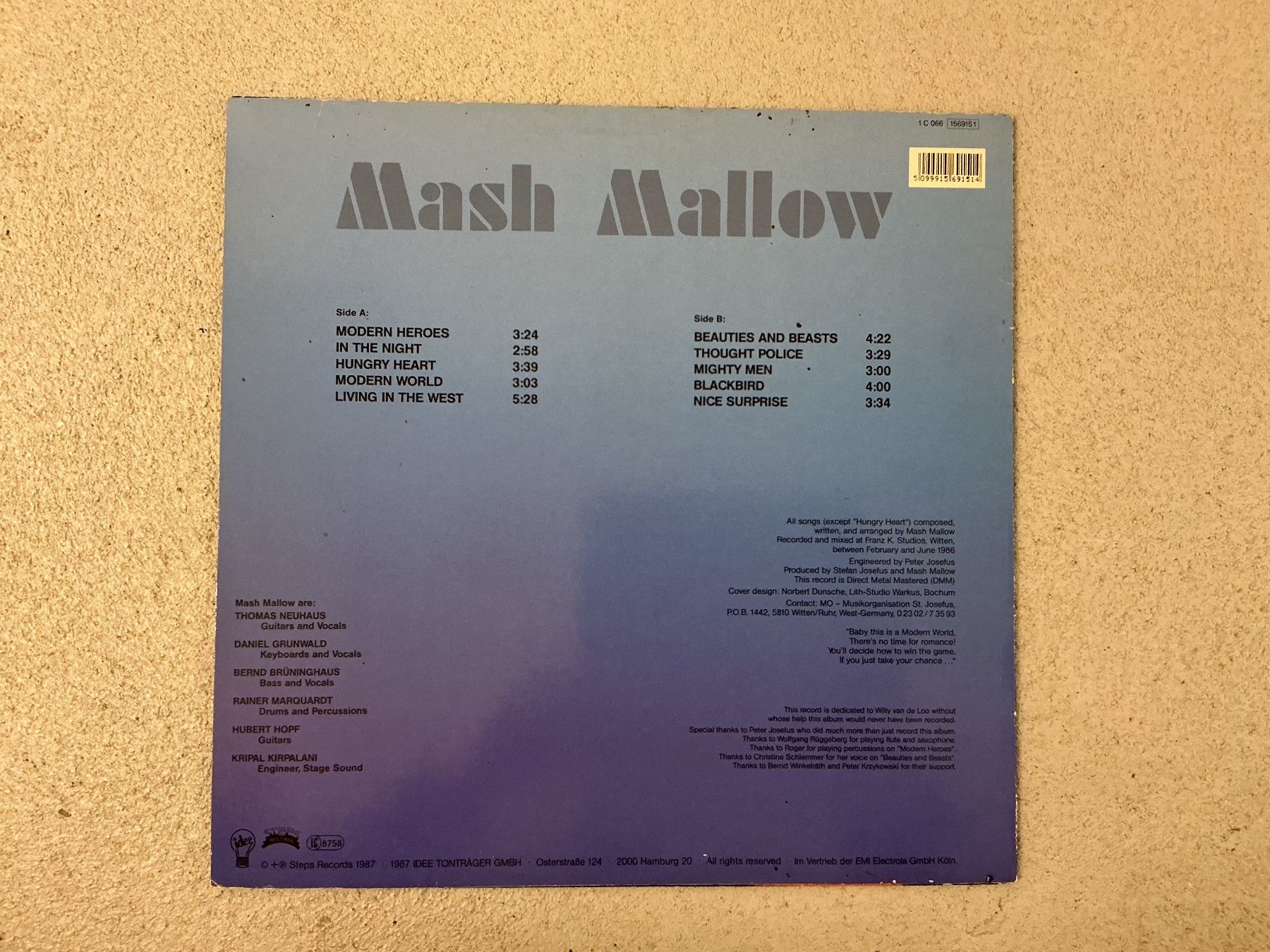Dischi in vinile: Mash Mallow LP - Modern World – Usato da Winterthur venduto da Tumko-Vinyl 1