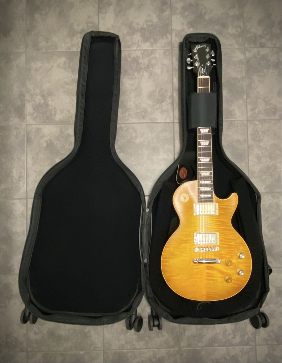 Strumenti musicali: Gitarrenkoffer, mit Rollen, Tragegurt etc. OPENHAGEN.COM – Nuovo (secondo la descrizione) da Neftenbach venduto da Onlineshopper 2
