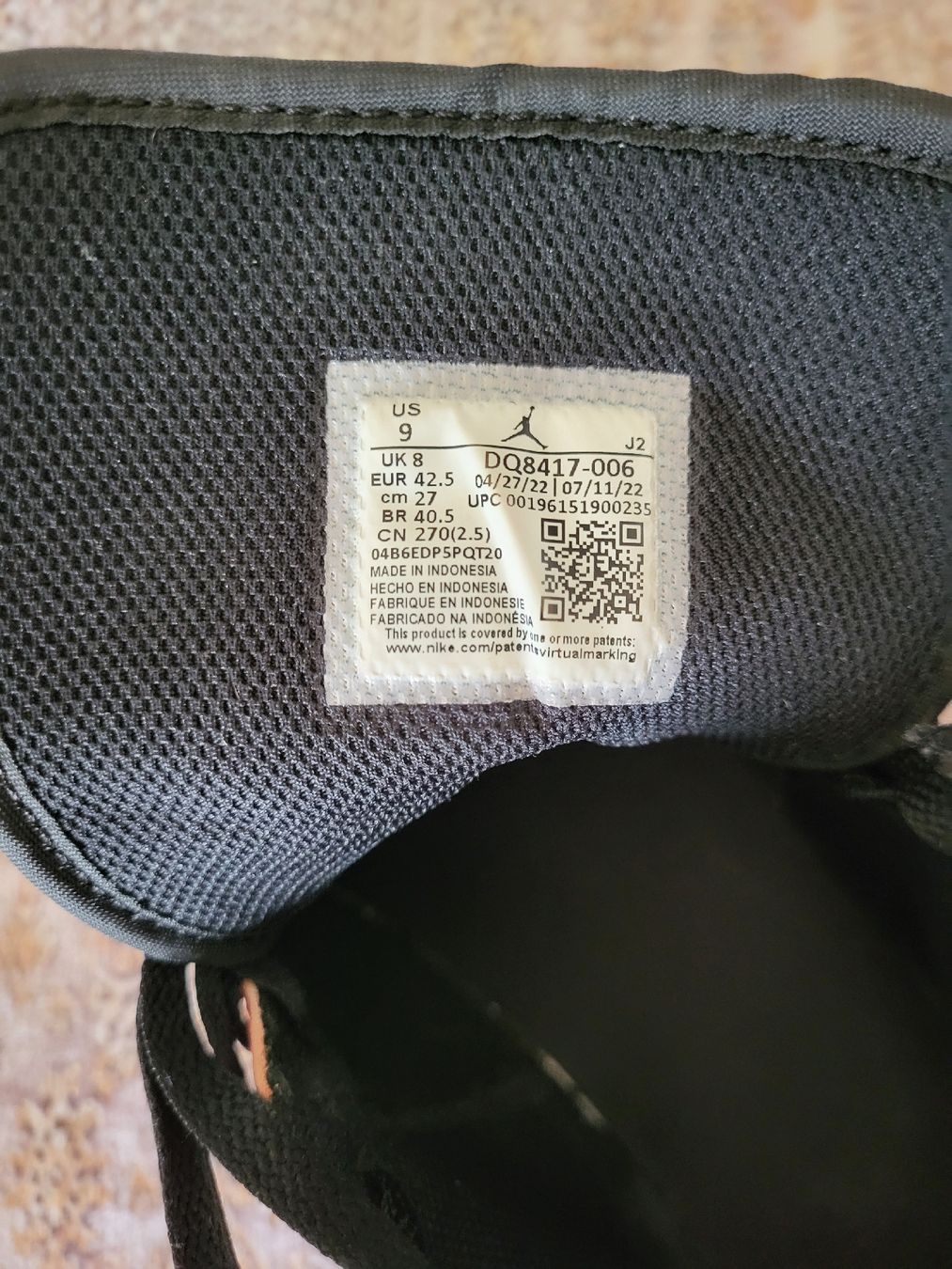 Jordan Herrenschuhe: Jordan 1 Mid rot schwarz Grösse 42.5 – Gebraucht aus Richterswil von Ybri 1