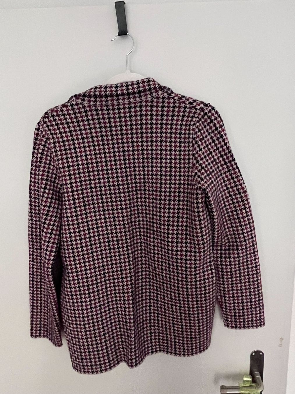 Giacche: Maroon/white/back knit blazer – Usato da Zürich venduto da kry_85p7 1